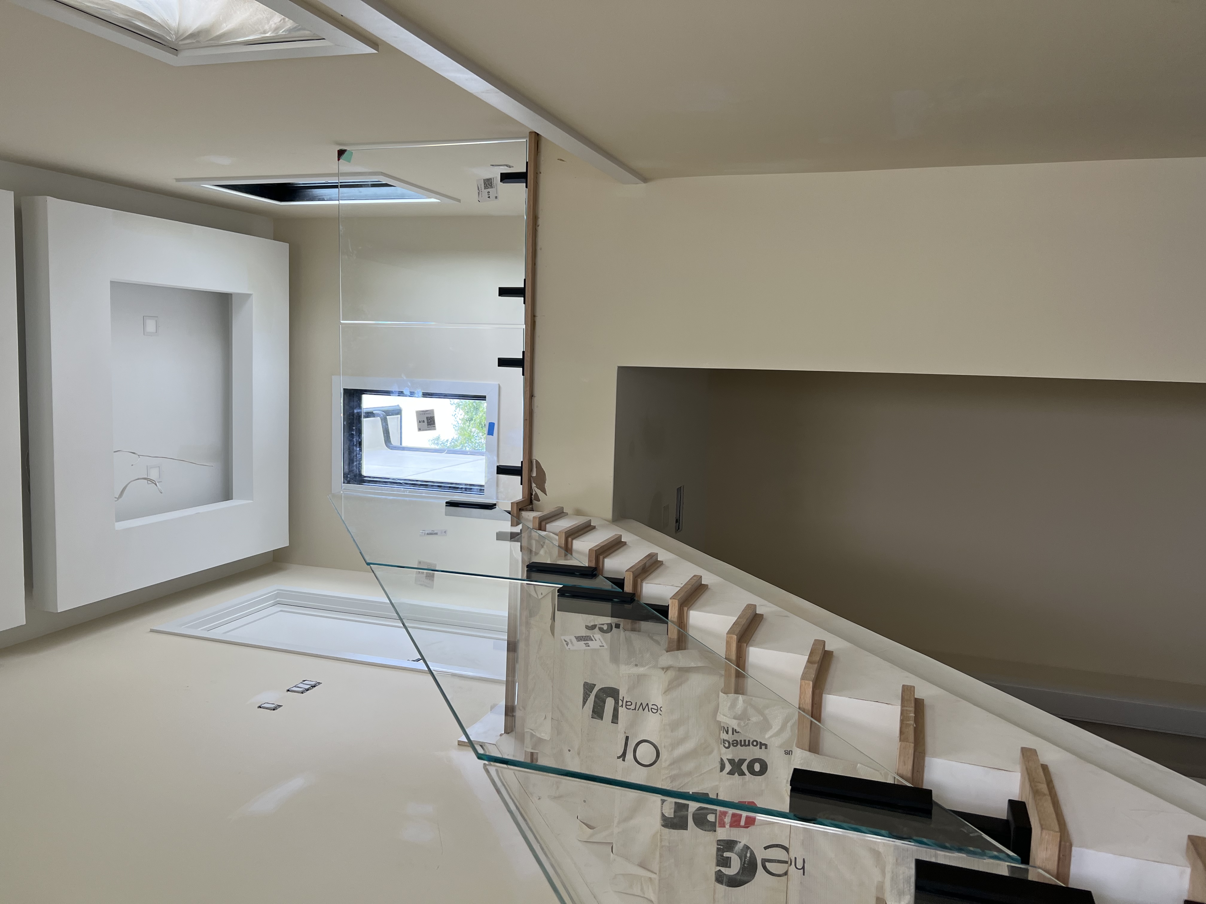 Modern glass railing design and installation in DMV region